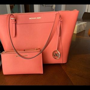 NWT Pink Grapefruit Michael kors
